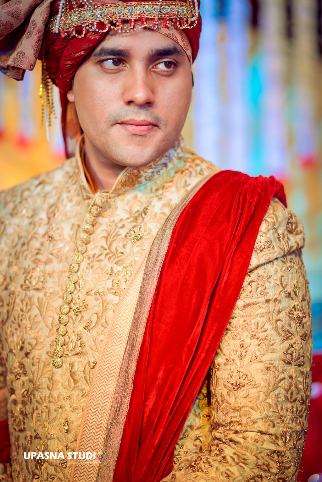 indian wedding groom poses